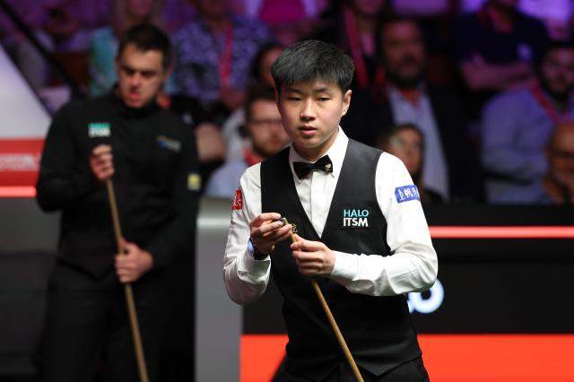 （体育）（5）斯诺克——世锦赛：赵心童晋级决赛XxjpseC007004_20250503_PEPFN0A001.jpg