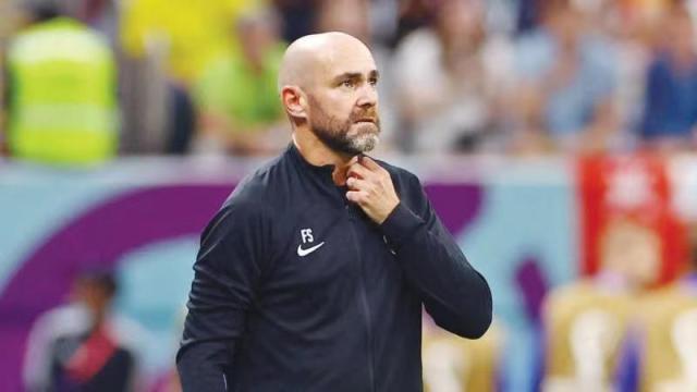 开云体育首页-是否会继续执教卡塔尔？​桑切斯：别问我的未来计划